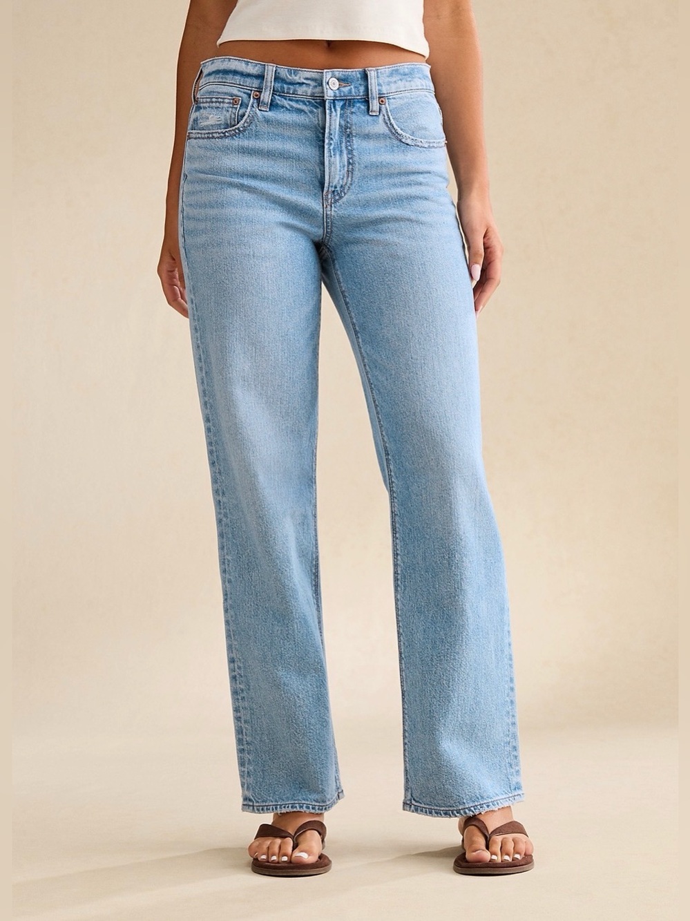 American Eagle AE High-Waisted Strigid Stovepipe Jean Medium Indigo Jeans 000